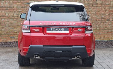 Land Rover Range Rover Sport 4.4 SDV8 Autobiography 13