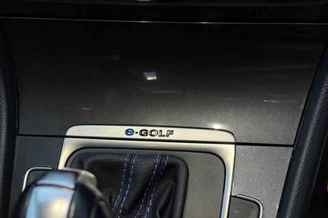 Volkswagen e-Golf E-GOLF - 12 MONTHS MOT -APPLE CAR PLAY  37