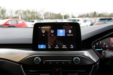 Ford Focus TITANIUM 21