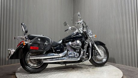 Honda VT750 C SHADOW CUSTOM 2010 ONLY 19K MOT NOV 2027 SERVICED 750CC 2
