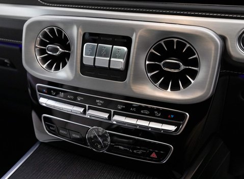 Mercedes-Benz G Series G 400 D 4MATIC AMG LINE PREMIUM PLUS 16