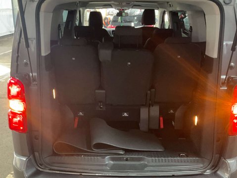 Toyota Proace Verso 2.0 Proace Verso Family L1 D-4D Auto 5dr 4