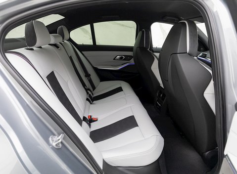 BMW M3 Competition xDrive 14