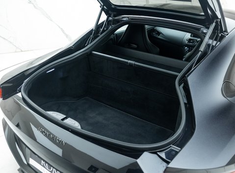 Aston Martin Vantage V8 42