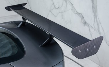 Aston Martin Vantage GT8 35