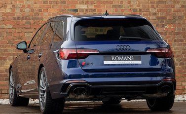 Audi RS4 Avant Vorsprung 3