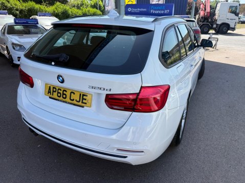 BMW 3 Series 2.0 320d Sport Touring Euro 6 (s/s) 5dr 14