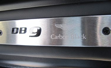 Aston Martin DB9 Carbon Black Edition 9