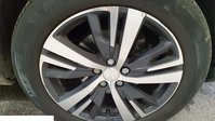 Peugeot 3008 1.6 PureTech Allure SUV 5dr Petrol EAT Euro 6 (s/s) (180 ps) 4