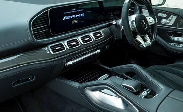 Mercedes-Benz GLS 63 Night Edition Executive 20