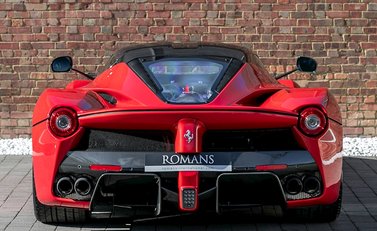 Ferrari LaFerrari 5