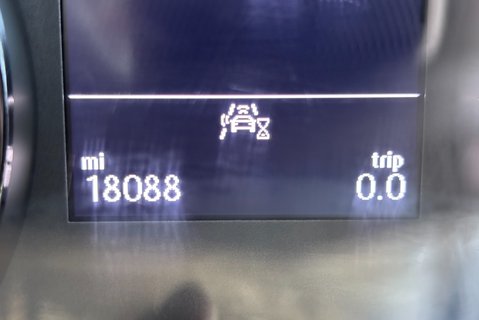 Volkswagen Crafter CR35 177 ps Tdi L2 H2 Trendline DSG Panel Van 37