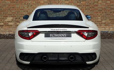 Maserati Granturismo MC Stradale 13