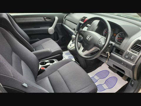 Honda CR-V I-VTEC ES 2
