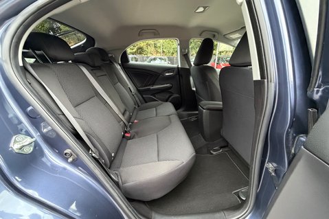 Honda Civic I-VTEC SE PLUS NAVI AUTOMATIC - ONE LADY OWNER - REVERSE CAMERA 27
