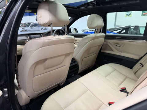 BMW 5 Series 3.0 535d M Sport Touring 5dr Diesel Auto Euro 6 (s/s) (313 ps) 44