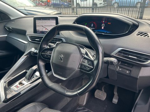 Peugeot 3008 1.2 PureTech Allure EAT Euro 6 (s/s) 5dr 17