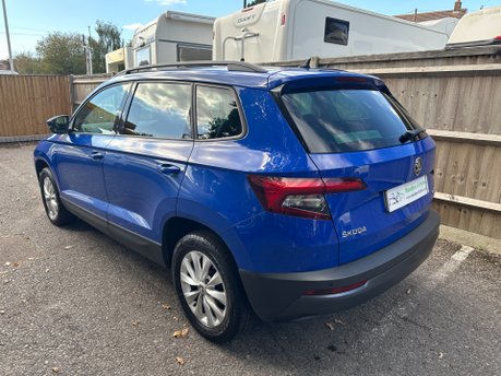 Skoda Karoq 1.0 SE NAV PLUS 5 Dr 6