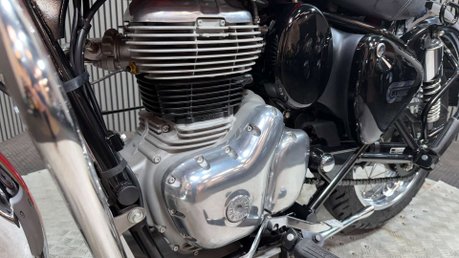 Royal Enfield Classic 2023 ONLY 2K OUTSTANDING CONDITION LONG MOT 350CC A2 39