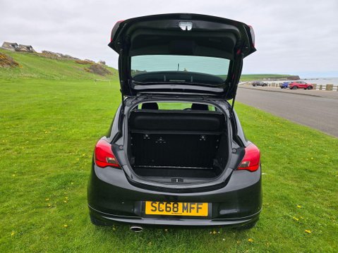 Vauxhall Corsa 1.4i ecoTEC SRi VX Line Nav Black Euro 6 3dr 33
