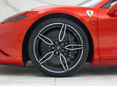 Ferrari 458 Speciale Aperta 37