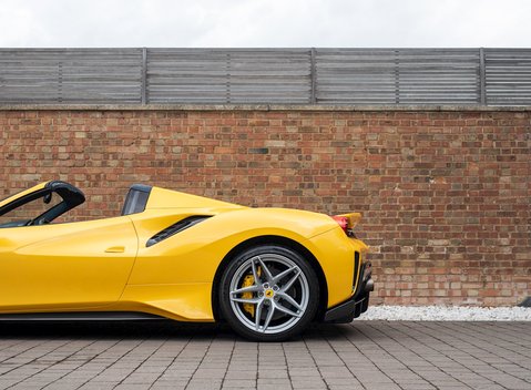 Ferrari 488 Pista Spider 36