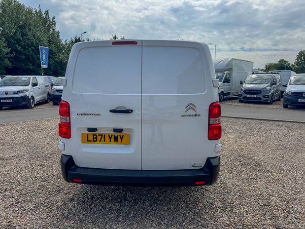 Citroen Dispatch XLWB 2.0Hdi L3H1 Low Roof Enterprise XL Air Con Nav Sensors EURO 6 7