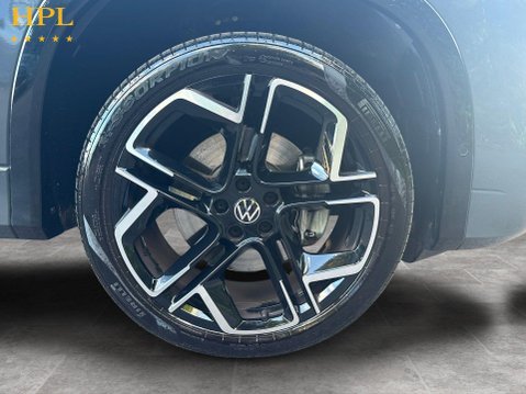 Volkswagen Tayron 1.5 eTSI MHEV R-Line SUV 5dr Petrol Hybrid DSG Euro 6 (s/s) (150 ps) 10