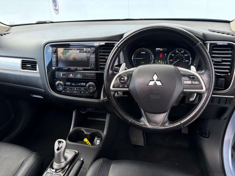 Mitsubishi Outlander 2.0 Outlander GX 4h PHEV Auto 4WD 5dr 50