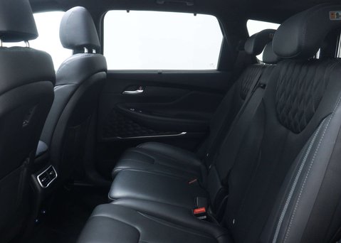 Hyundai SANTA FE 1.6 T-GDi 13.8kWh Ultimate SUV 5dr Petrol Plug-in Hybrid Auto 4WD Euro 6 (s 52