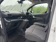 Toyota Proace City L1 Design 100 ps EAT8 Automatic Panel Van 17