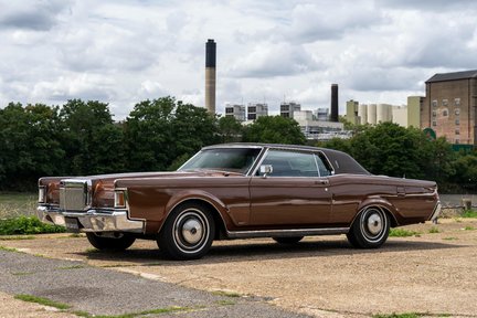 Lincoln Continental Mk III 1