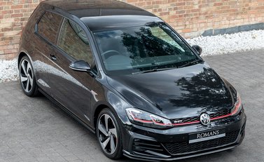 Volkswagen Golf GTI 7