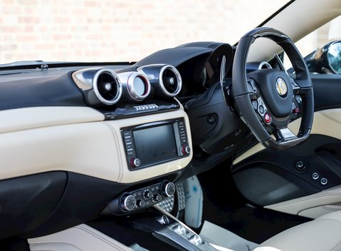 Ferrari California 15