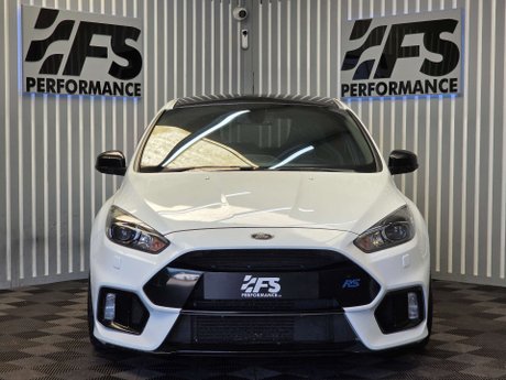 Ford Focus 2.3T EcoBoost RS Hatchback 5dr Petrol Manual AWD Euro 6 (s/s) (350 ps) 32