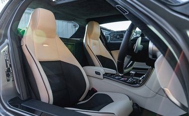 Mercedes-Benz SLS AMG 14