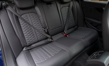 Audi RS4 Avant Vorsprung 14