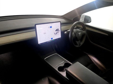 Tesla Model Y SUV 5dr Electric Auto RWD (346 ps) 14