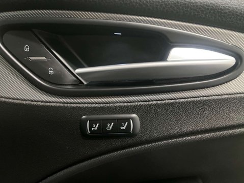 Alfa Romeo Stelvio 2.1 Stelvio Speciale TD AWD Auto 4WD 5dr 14
