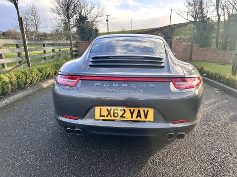Porsche 911 CARRERA 4S PDK 11