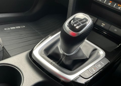 Kia Ceed 1.5 T-GDi GT-Line 20