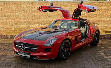 Mercedes-Benz SLS AMG GT Final Edition 32