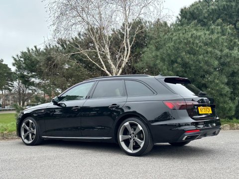Audi A4 2.0 TDI 35 Black Edition S Tronic Euro 6 (s/s) 5dr 2