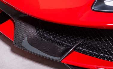 Ferrari 488 Pista 33