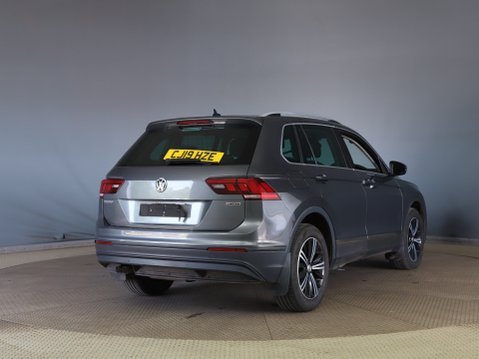 Volkswagen Tiguan SE TDI 4MOTION DSG 6