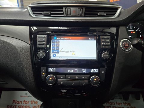 Nissan Qashqai 1.5 dCi N-Connecta Euro 6 (s/s) 5dr 26