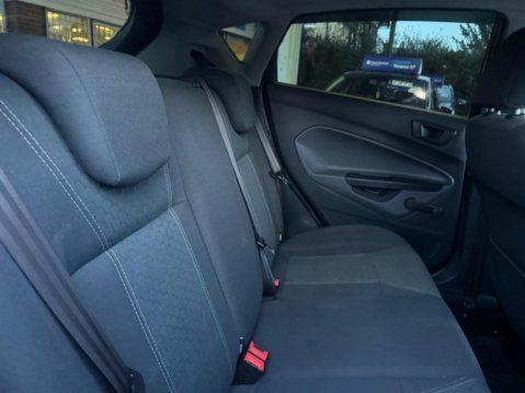 Ford Fiesta 1.4 Zetec 5dr 15