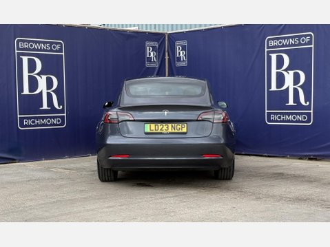 Tesla Model 3 Saloon 4dr Electric Auto RWD (241 bhp) 6