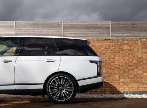 Land Rover Range Rover 4.4 SDV8 Autobiography 29