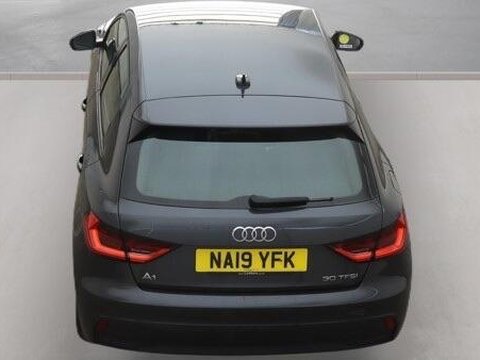 Audi A1 1.0 TFSI 30 SE Sportback Euro 6 (s/s) 5dr 8